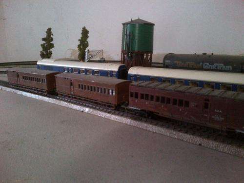 Guards Van x 3