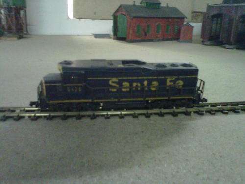 N Gauge Lima Santa Fe Diesel (not running, not diagnosed)
