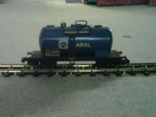 N Gauge Aral tankers x 2 units Lima