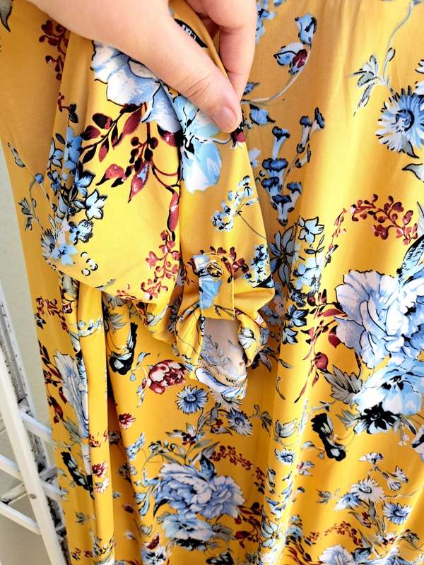 Miladys yellow floral print dress. Size: XL / 40