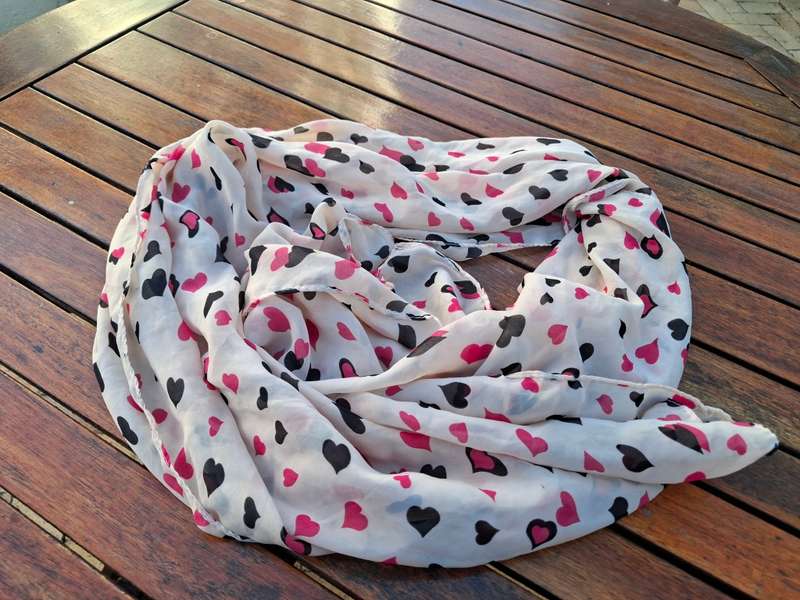 3 x 100% Rayon scarves