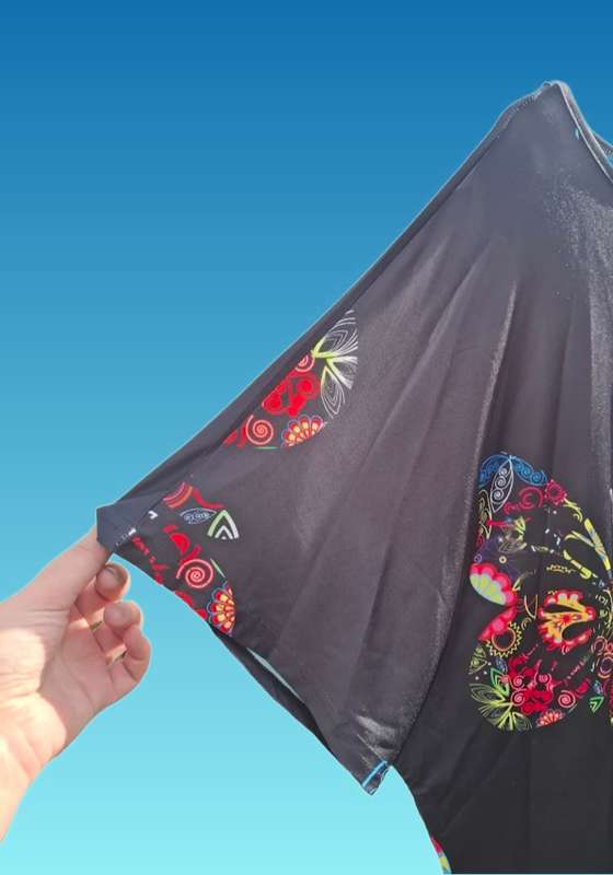 TEMU Butterfly print Tshirt. Size 3XL