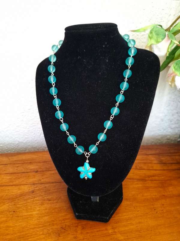 Handmade costume jewellery set 15