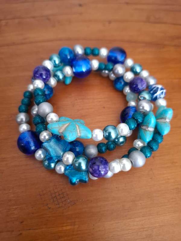 Handmade costume jewellery set 15