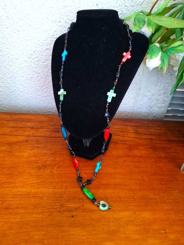 Handmade costume jewellery set 16