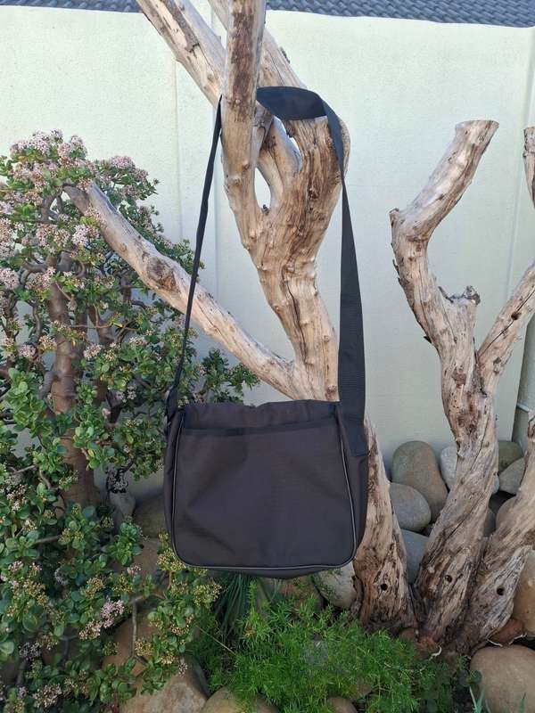 Red mountain sling bag