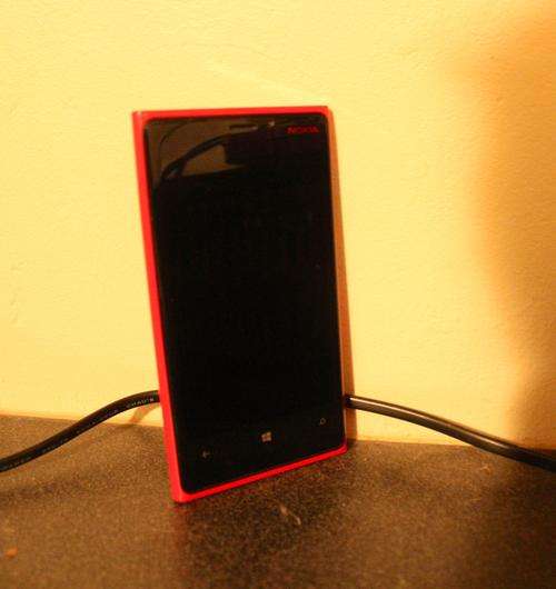 Nokia Lumia 920 red (free shipping)