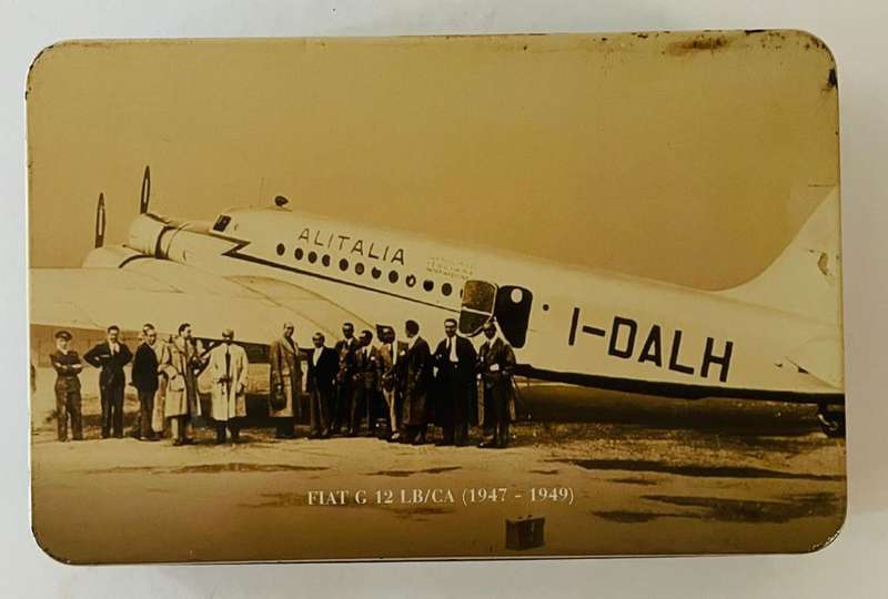 Alitalia - First Class / Magnifica Class - Travellers amenities Tin (Lot of 3)