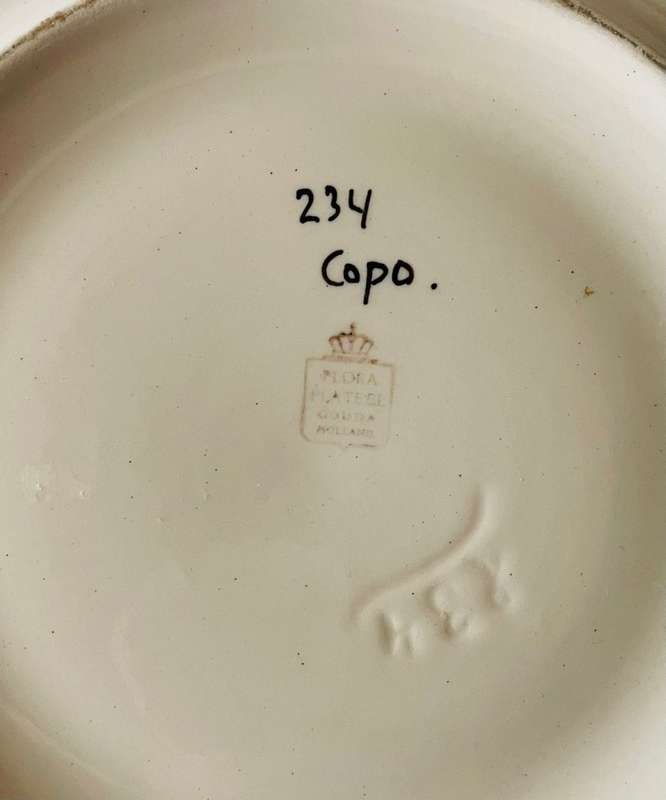 Flora Plateel serving dish (Copo Design)  - made in Gouda Holland.