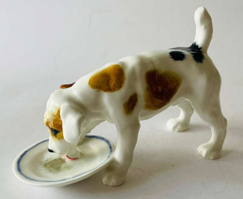 Royal Doulton - Jack russell terrior eating - HN 1158