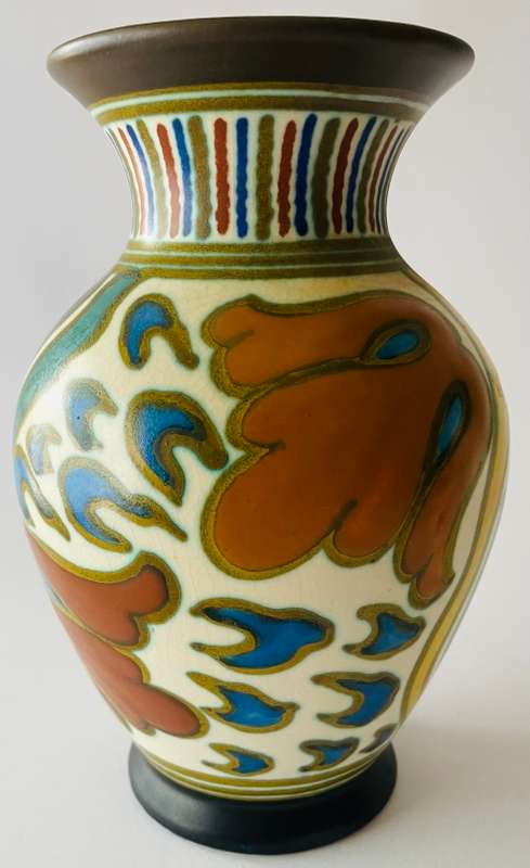 Gouda Vase (Dolly Not Often Seen )