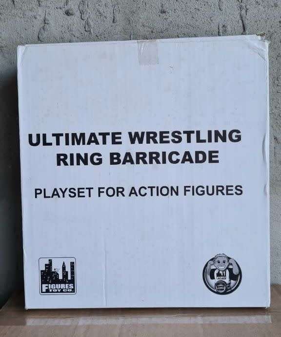 Toy Company Ultimate Wrestling Ring Barricade Playset For Action FiguresElite Action Figure 7`WWE