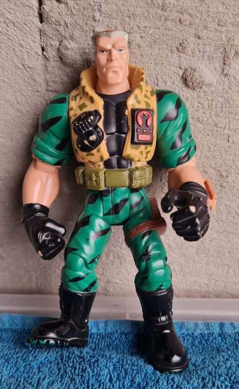 Vintage Small Soldiers Major Chip Hazard  Commando Elite Loose Action Figure 6`Hasbro