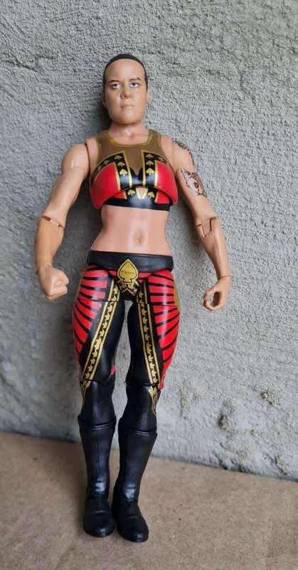 2017 WWE Shayna Baszler Diva Woman Elite Wrestling Series 67 Loose Action Figure 7`Mattel