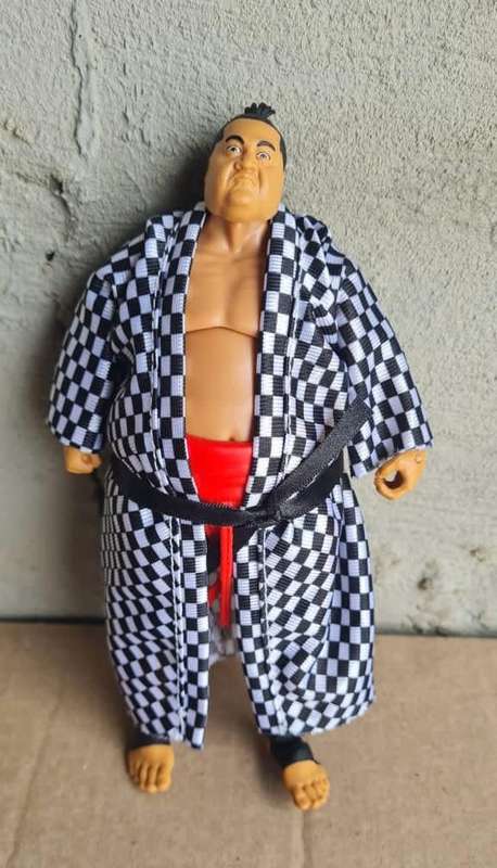 WWE Elite Walmart Flashback Yokozuna Loose Action Figure 7`Mattel