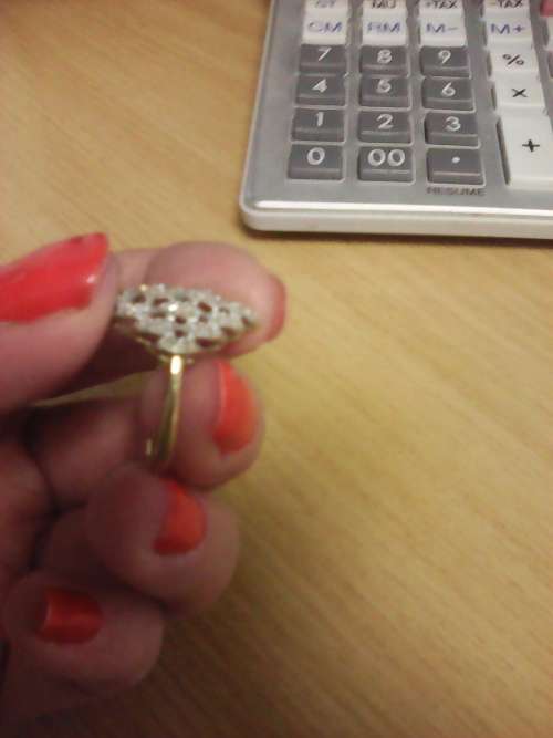 Genuine 32 Diamond ring