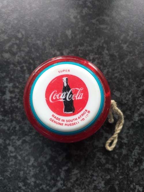 Russel yo-yo and trick pamflet. For Ag Pleez Daddy ONLY
