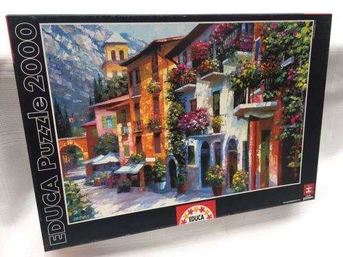 2000 Piece puzzle