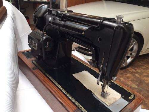 Vintage Singer Semi-Industrial Sewing Machine