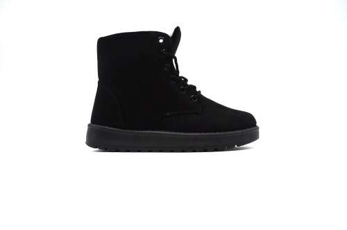 TTP BLKXB8060 LADIES WARM AND COMFORTABLE FLATTERING AND CHARMING POLAR BOOTS