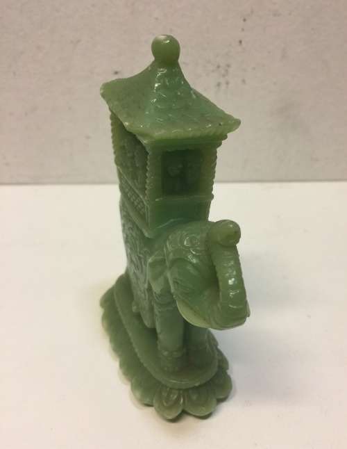 Detailed Green Oriental Elephant Paperweight!!!