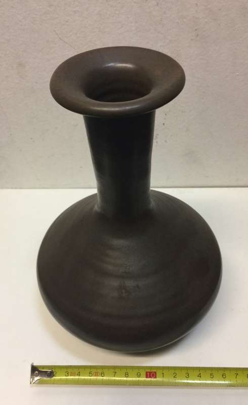 Chinese antique - a great vase - the end of tea color