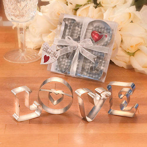 Love Cookie Cutters Favor