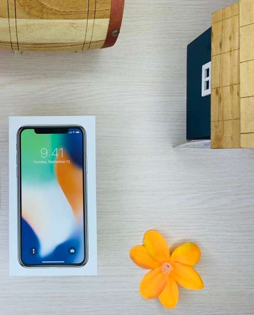 iPhone X 64GB - BRAND NEW SEALED