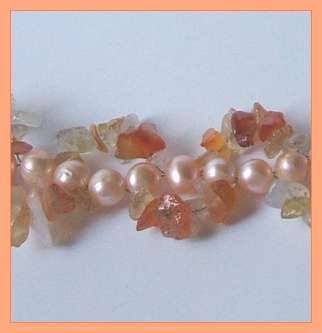 Genuine peach freshwater pearl bracelet