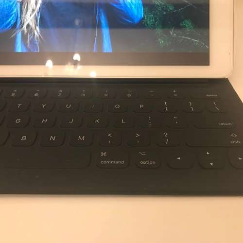 iPad Pro 12.9 -2017-Wifi (1 Sold - Last 1 Available)