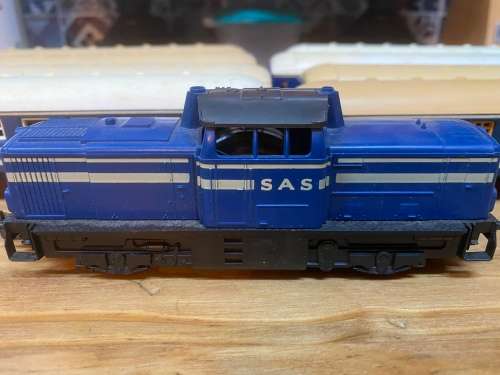 Lima HO scale SAR junior blue train set