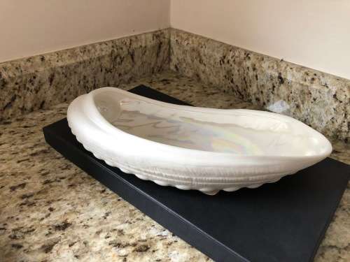 Luna Del Mar Porcelain Oval Abalone Bowl in Gift Box - NEW / UNUSED