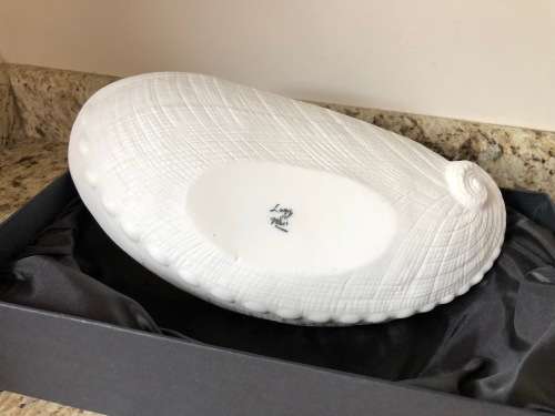 Luna Del Mar Porcelain Oval Abalone Bowl in Gift Box - NEW / UNUSED