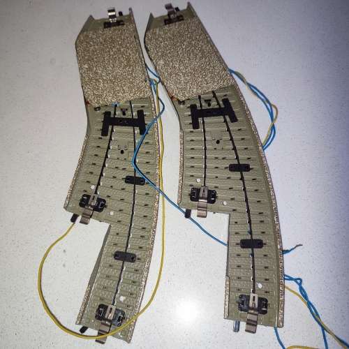 2 x Märklin M-Track 5141 Curved Turnouts