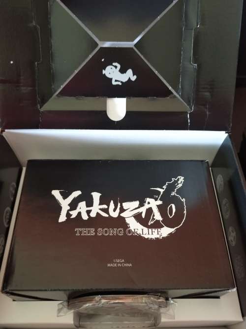 Yakuza 6 After Hours Premium Edition