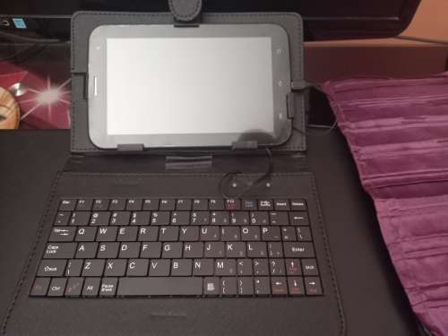Leather Wired Keyboard For 7-inch Tablets - Black