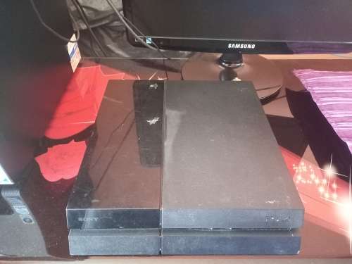 PlayStation 4 Console