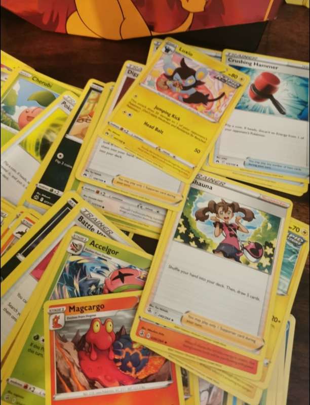 Pokémon Cards (1200+)