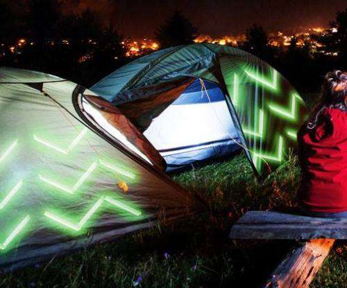 3M SELF-ADHESIVE GLOW IN THE DARK LUMINOUS TAPE