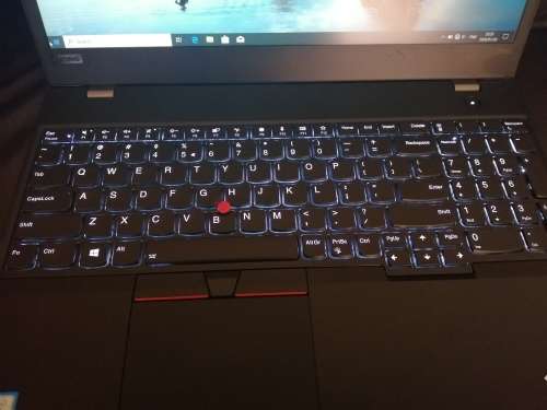 ***ADVANCED TECH***LIKE NEW***LENOVO THINKPAD T580 INTEL CORE i7-8650U vPRO*** 8GB RAM ***256 SSD***
