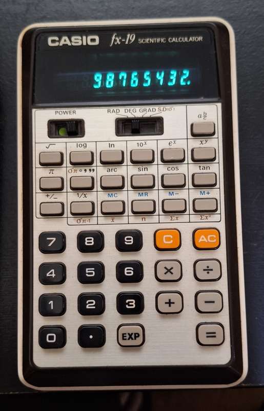 Vintage Casio FX-19 scientific calculator