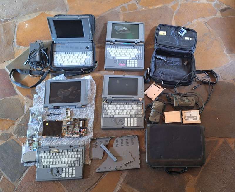 Collection of 486 laptops (poor condition)