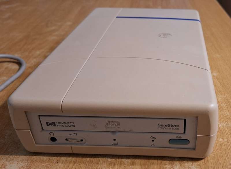 HP Surestore external CD writer