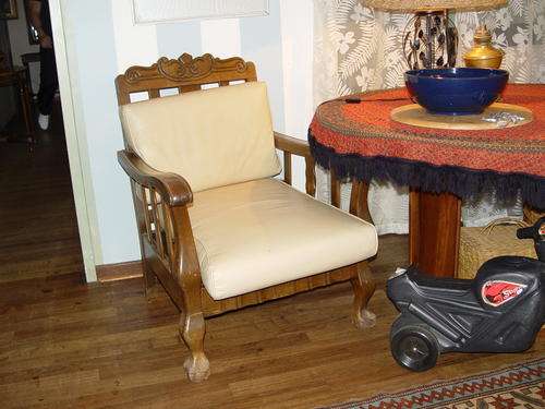 ORIGINAL ball and claw five seater suite with leather seat cushions