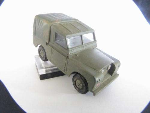 Landrover Corgi toy SWB