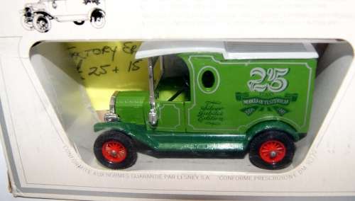 d106 -VERY RARE- MOY Y12 1912 FORD MODEL T VAN  FACTORY ERROR
