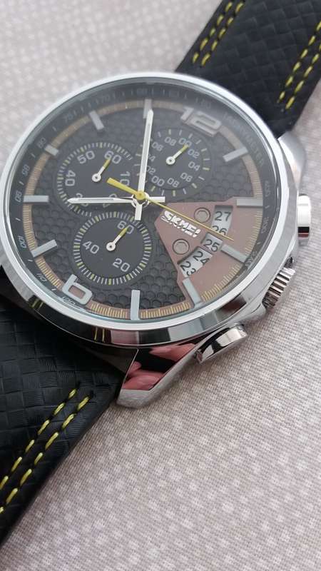 BRAND NEW, GREAT LOOKING ***SKMEI*** Men watch