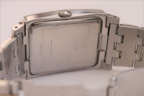 Stunning two tone GUESS men watch (Low shipping )