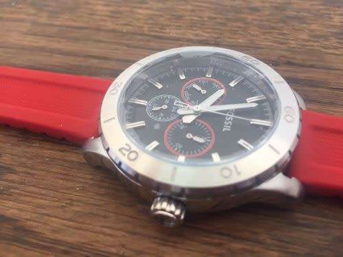 Brand new FOSSIL KIPTON - Stunning watch.Extra s/s band valued R380.Low shipping !!!!