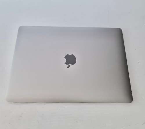 M1 MacBook Air 13` , 256GB SSD, 8GB RAM - Space Grey - LIKE NEW!!